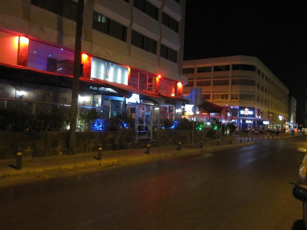 Penelope Central Nicosia Kültér fotó